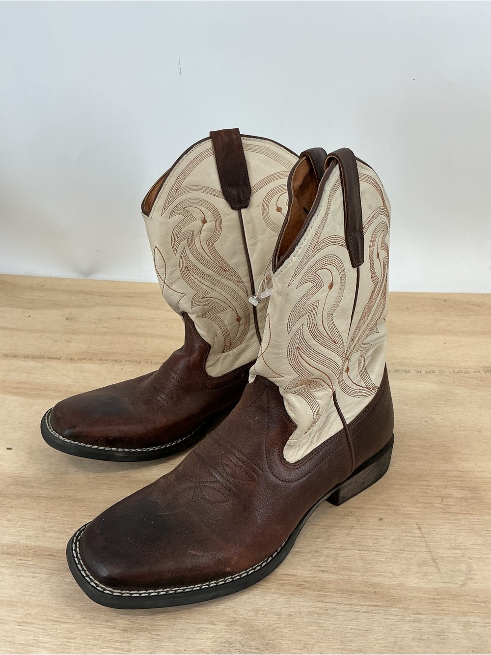Rank 45 Men's Two-Tone Brown and Cream Western Cowboy Boots Size 7